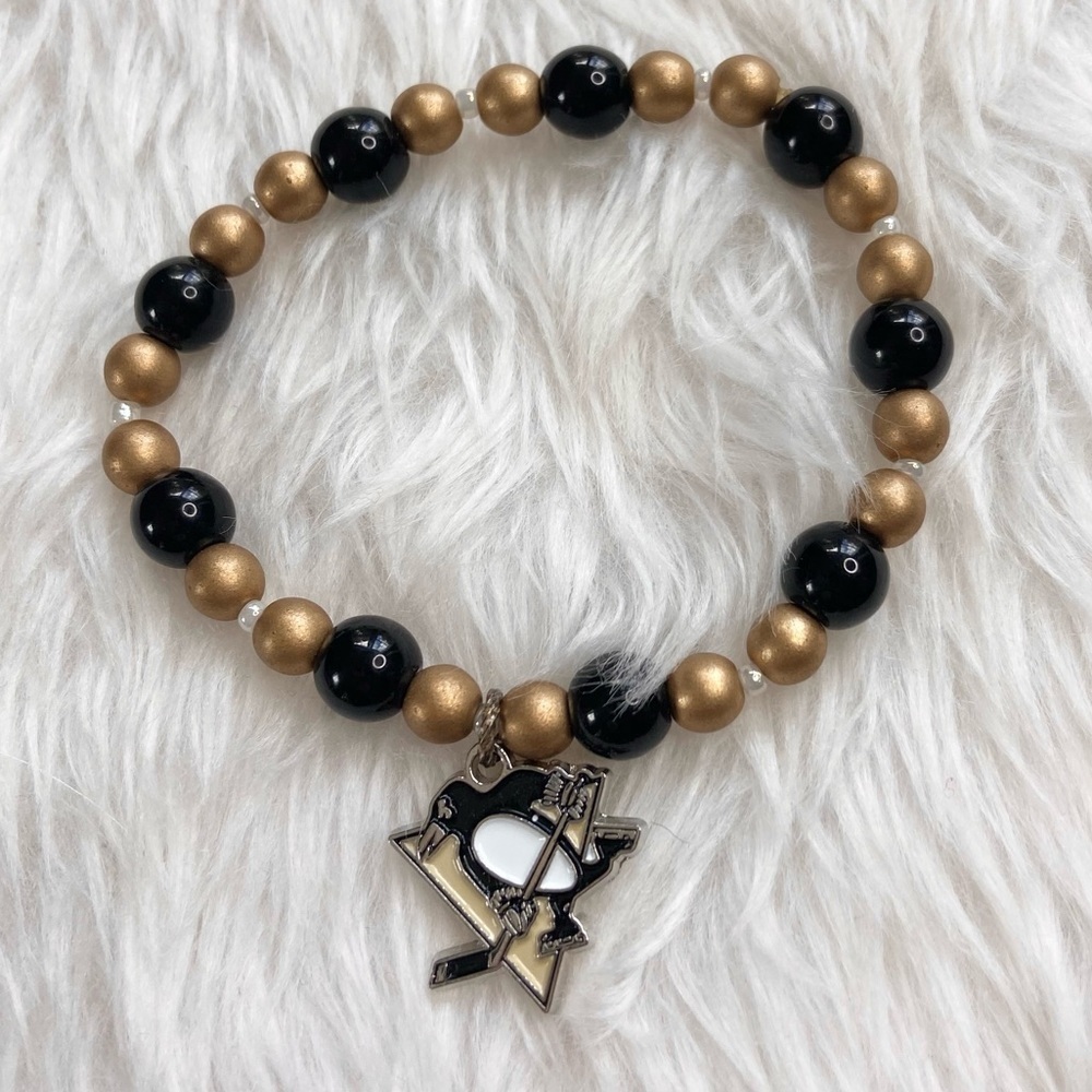 Pittsburgh Penguins Charm Beaded Bracelet